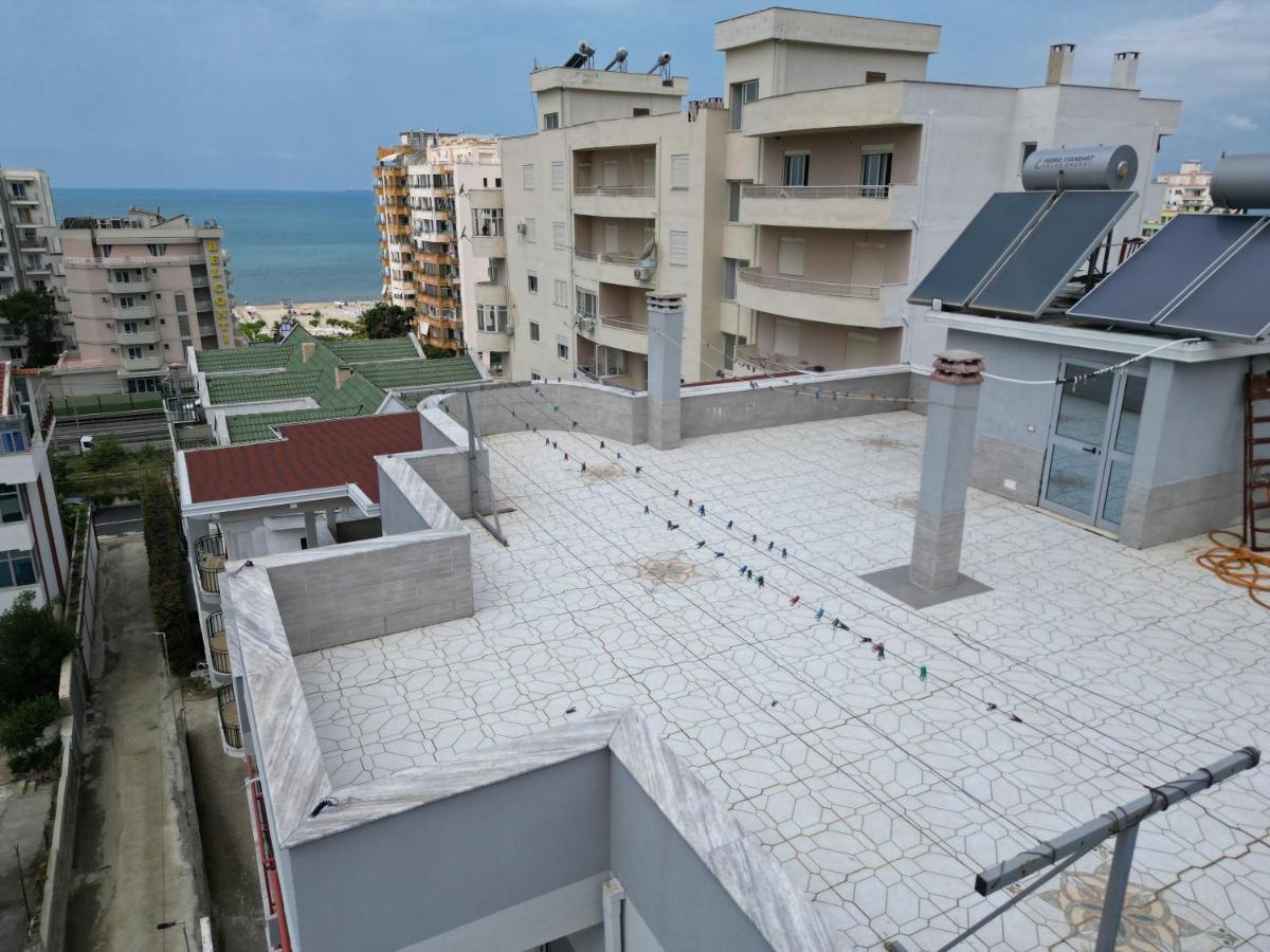 Vila Namiku Hotel Durres Exterior photo