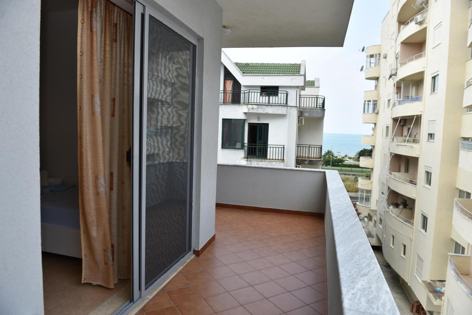 Vila Namiku Hotel Durres Exterior photo
